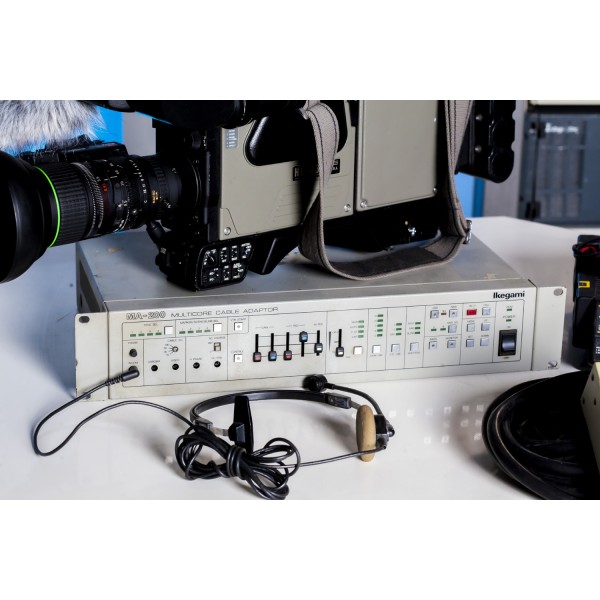 Broadcast IKEGAMI HL-43 KIT Video Camera w CCU MA-200 W Viewfinder
