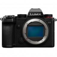 Panasonic Mirrorless Φωτογραφική Μηχανή Lumix DC-S5 Full Frame Body