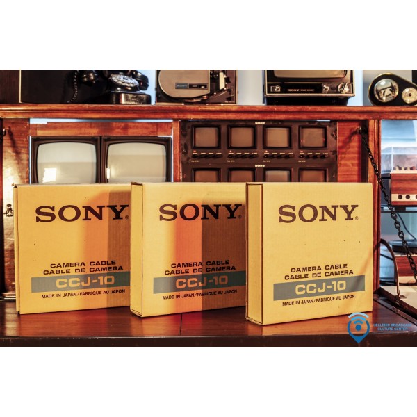70s Vintage Sony Portable Studio Video Cameras Special Effect Generator AVC-3250  AVC-4200 