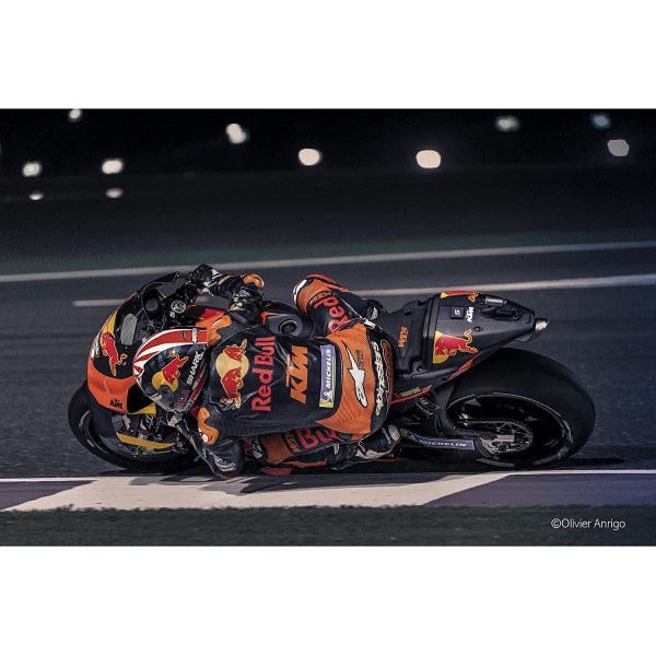 Panasonic Lens LUMIX S PRO (F4, 70-200 mm, O.I.S, Filter Size 77 mm)