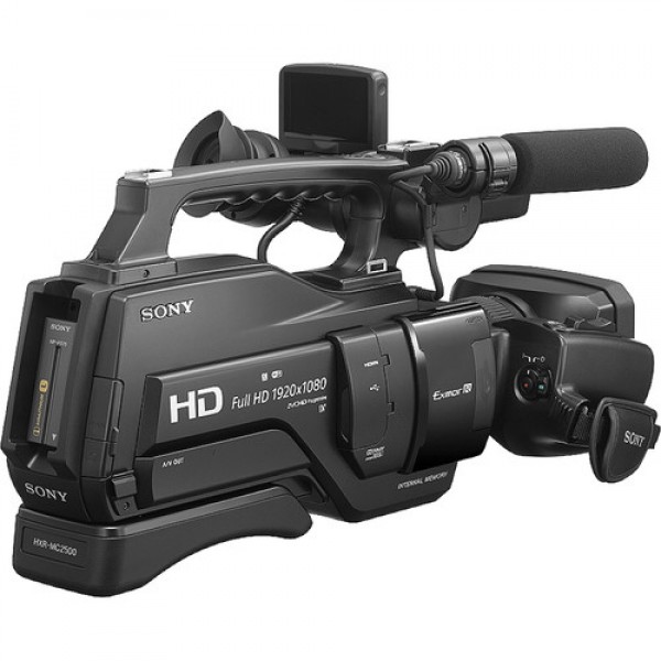 Μεταχειρισμένη Sony HXR-MC2000E με εσωτερική μνήμη 64GB κ κάρτα (HDMI - SD Card)