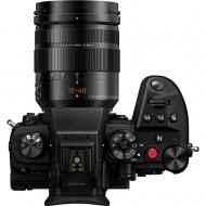 Panasonic Lumix GH6 Mirrorless Camera with 12-60mm f/2.8-4 LEICA Lens