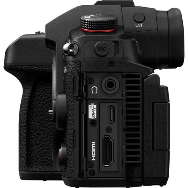 Panasonic Lumix GH6 Mirrorless Camera with 12-60mm f/2.8-4 LUMIX Lens