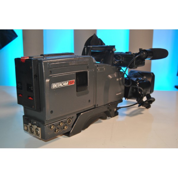 Sony Betacam PVV3 + DXC 50  Video Camera +Fujinon A20X8.6BRM (OV.01)