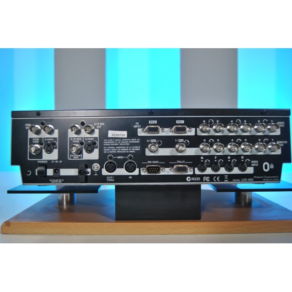 USED Roland LVS-800 - 8 Inputs w 2 PC Inputs 