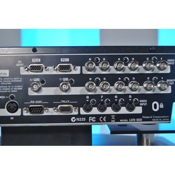 USED Roland LVS-800 - 8 Inputs w 2 PC Inputs 