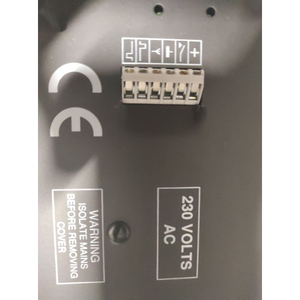 Broadcast Synchronising a Wharton Clock to a time server Studio