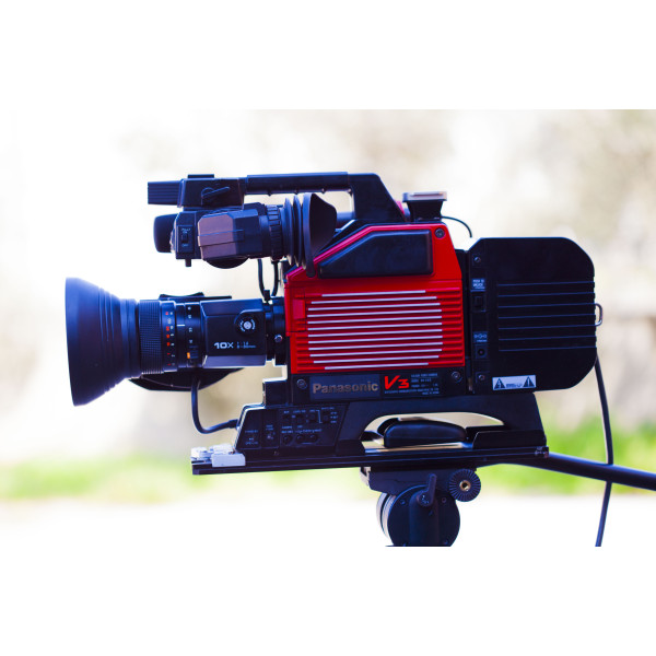 Vintage Video Camera PANASONIC WV-V3  (1986)