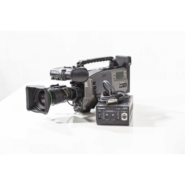 Vintage Panasonic DVCPRO AJ D400E Profesional Cine Video Camera Camcorder