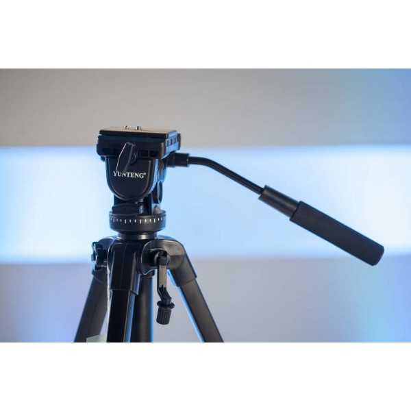 1.7m Φωτογραφικός Τρίποδας YUNTENG 860