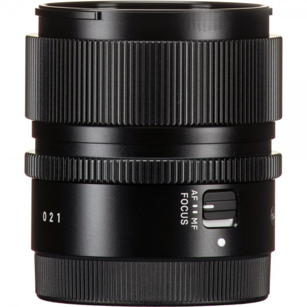 Sigma 90mm f/2.8 DG DN I Contemporary Lens for Sony E