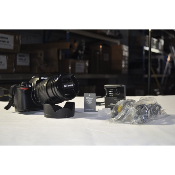 Μεταχειρισμένη NIKON D5000 + 18-105 LENS VR (33547)