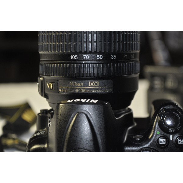 Μεταχειρισμένη NIKON D5000 + 18-105 LENS VR (33547)