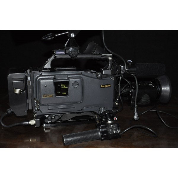 Μεταχειρισμένο kit Ikegami HL-DV7AW SDI 16:9 Camcorder + CCU Adapter + Cable + Viewfinder + Zoom