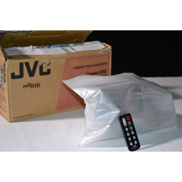 Vintage NTSC JVC GR-AXM910 Boxed VHS-C Camcorder + Accessories