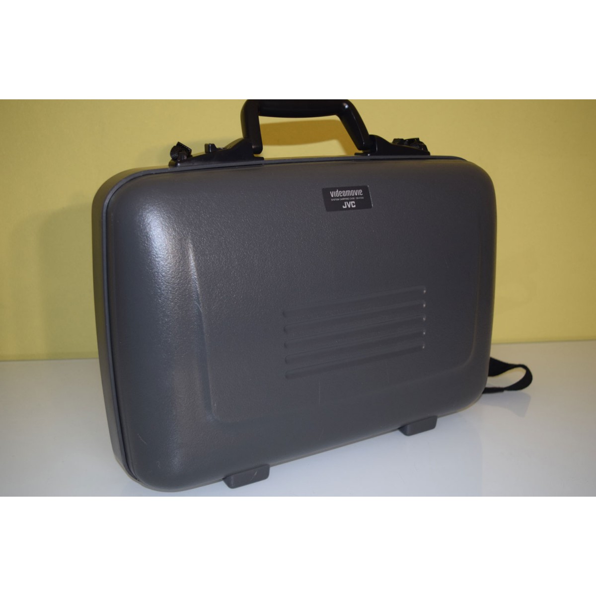 Vintage JVC Videomouvie GRS505 VHS Camcorder (1991)