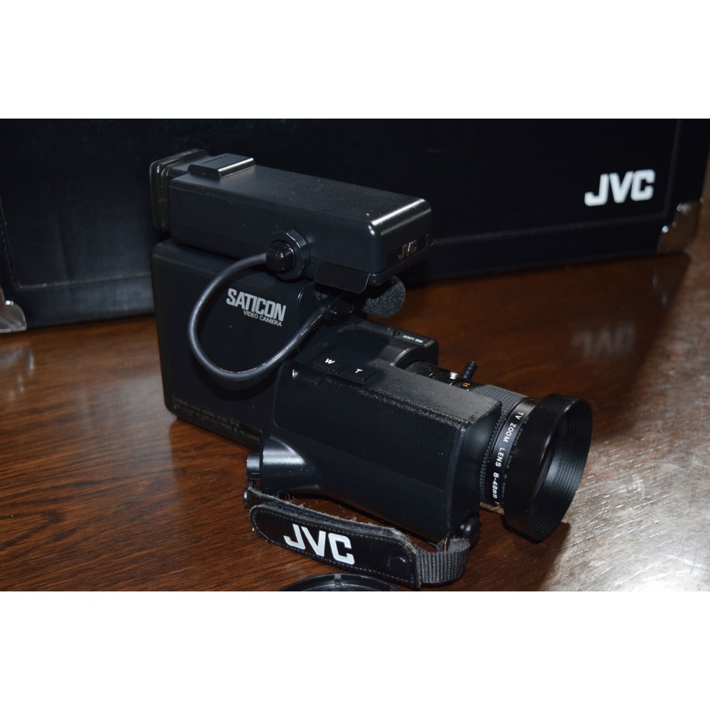 Vintage JVC Compact Video Camera System HRC3/GZS3 + VHS Recorder (1982)