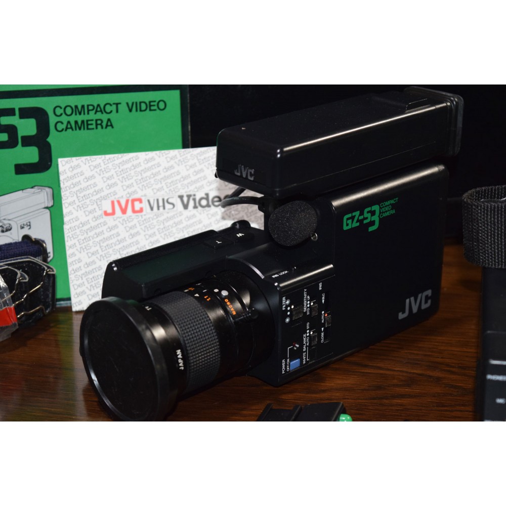 Vintage JVC Compact Video Camera System HRC3/GZS3 + VHS Recorder (1982)