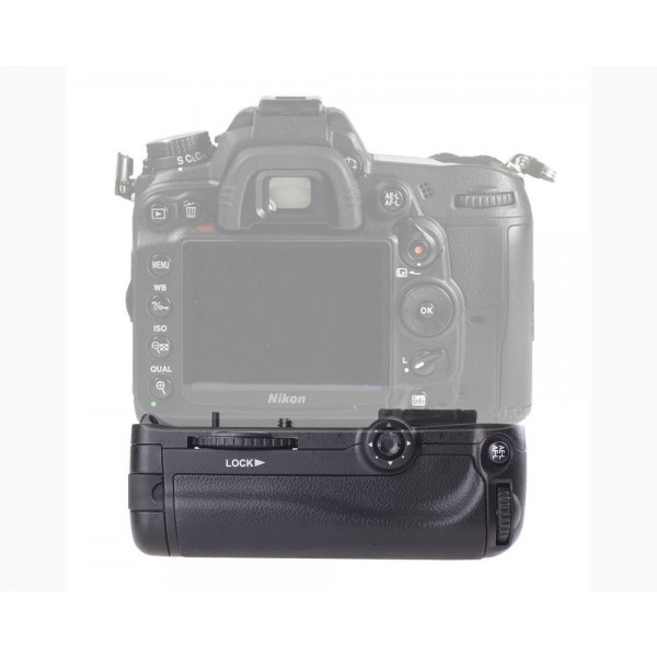 MB-D11 Battery Grip for Nikon D7000
