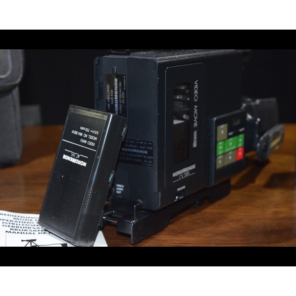 Vintage NORMENDE CV 2001 VHS Camcorder Full Kit