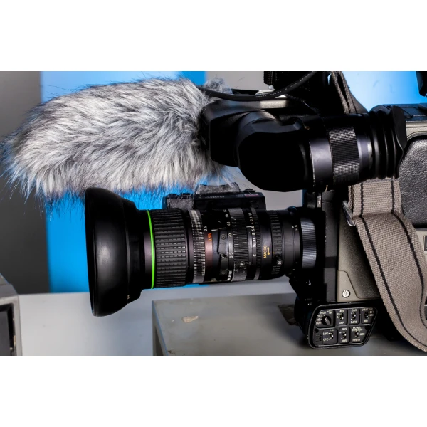 Broadcast IKEGAMI HL-43 KIT Video Camera w CCU MA-200 W Viewfinder Broadcast IKEGAMI HL-43 KIT Video Camera w CCU MA-200 W Viewfinder