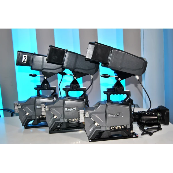 Broadcast IKEGAMI HC400 Video Camera CCU MA200 RCU Viewfinder Full Kit Broadcast IKEGAMI HC400 Video Camera CCU MA200 RCU Viewfinder Full Kit