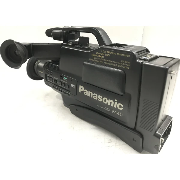 Vintage Panasonic NV-40 VHS Camcorder w Hard Cse AC Power (1995)
