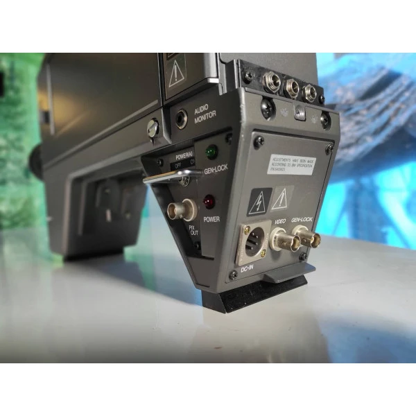 Vintage Broadcast Video Camera Sharp XC-800UB Rare