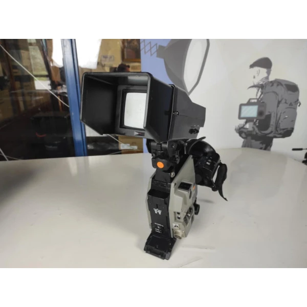 Vintage JVC BY-110 Videocamera w Studio Viewfinder VF-P400E