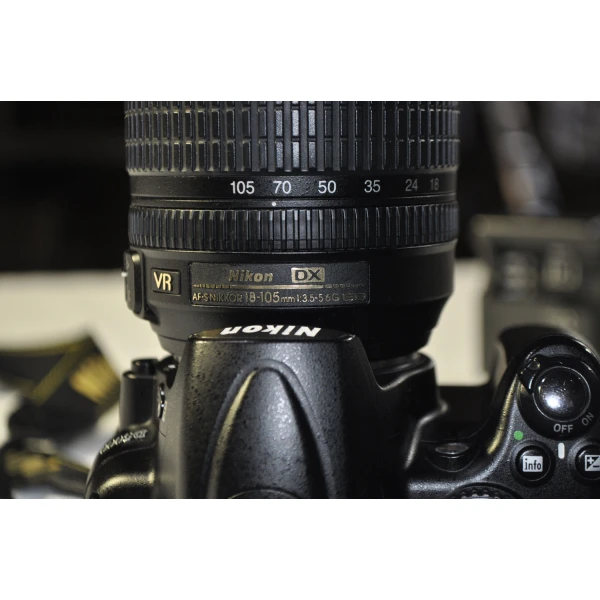 Μεταχειρισμένη NIKON D5000 + 18-105 LENS VR (33547) Μεταχειρισμένη NIKON D5000 + 18-105 LENS VR (33547)