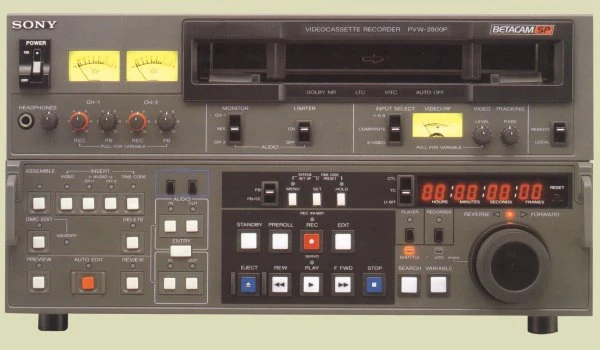 Sony PVW-2800P Betacam SP Video Cassette Recorder & Editor